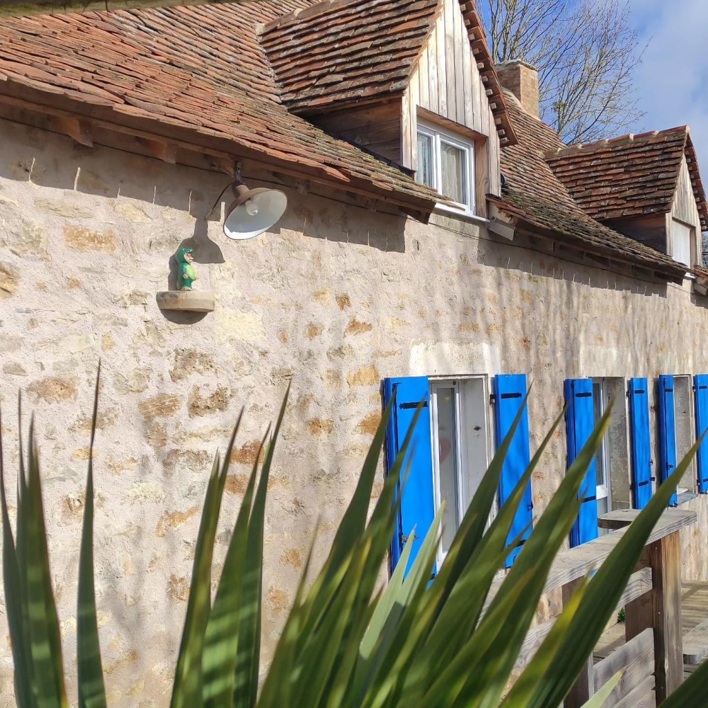 l'alternatif eco construction Villeneuve 12260 Occitanie Aveyron enduis pierre joint gratté